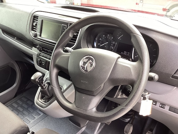 Used Vauxhall Vivaro 2022 for sale - 74693123: Photo 17