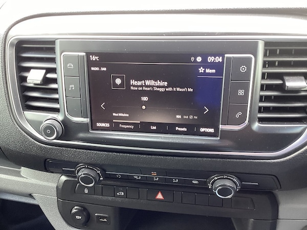 Used Vauxhall Vivaro 2022 for sale - 74693123: Photo 25