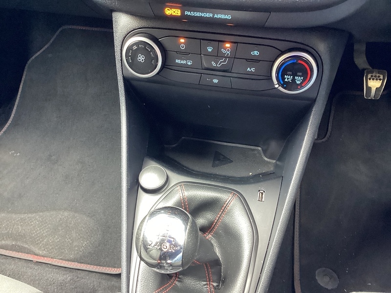 Used Ford Fiesta Van 2020 for sale - 75802529: Photo 27