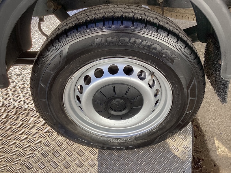 Used Volkswagen Crafter 2021 for sale - 76651052: Photo 32