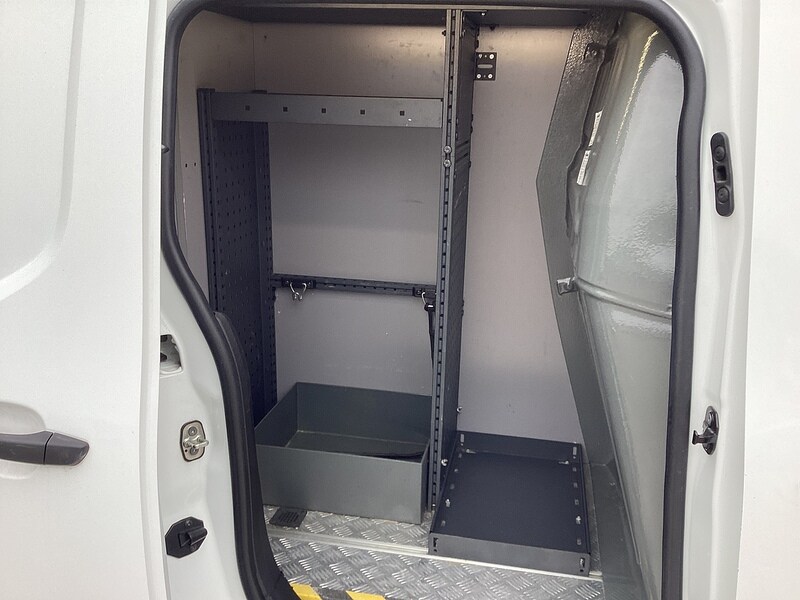 Used Peugeot Partner 2020 for sale - 75444938: Photo 37