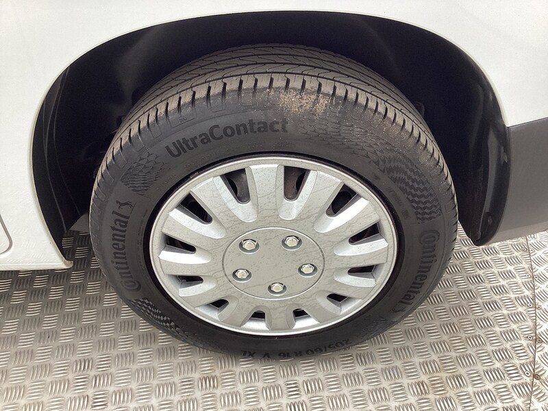 Used Peugeot Partner 2020 for sale - 75444938: Photo 42