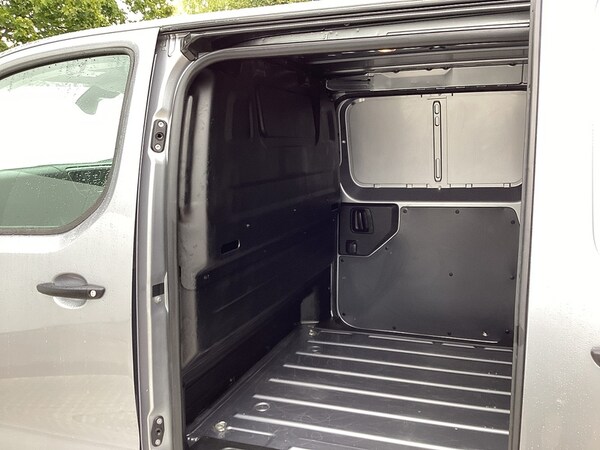 Used Vauxhall Vivaro 2022 for sale - 75215723: Photo 36