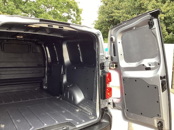 Used Vauxhall Vivaro 2022 for sale - 75215723: Photo 42