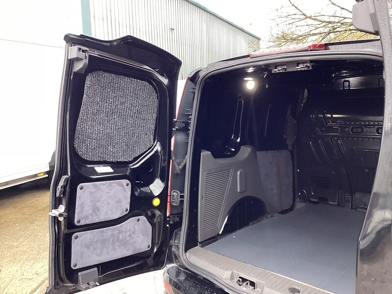 Used Ford Transit Connect 2020 for sale - 76288001: Photo 40