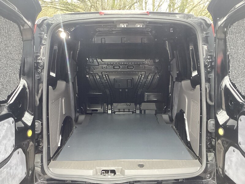 Used Ford Transit Connect 2020 for sale - 76288001: Photo 41