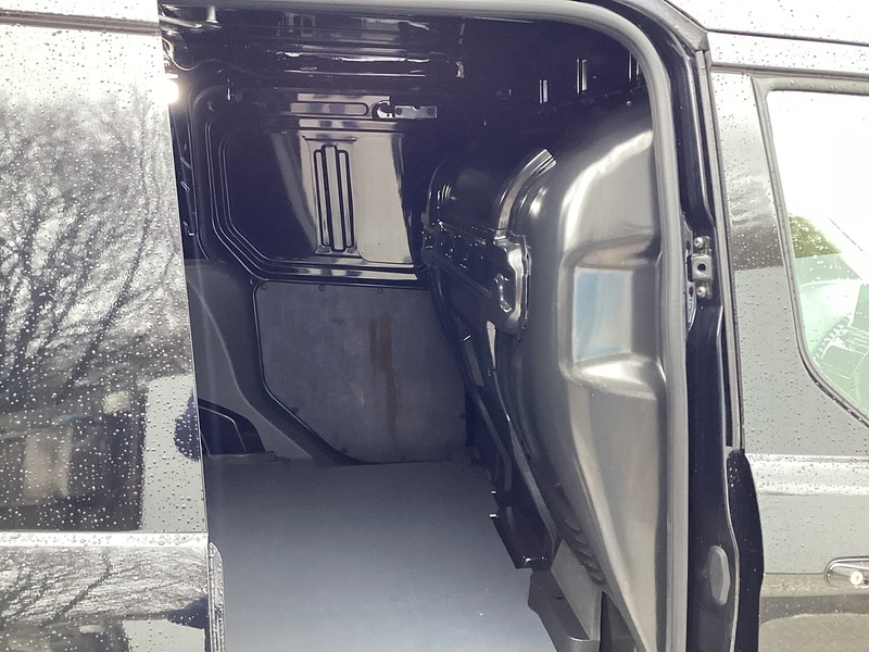 Used Ford Transit Connect 2020 for sale - 76288001: Photo 45