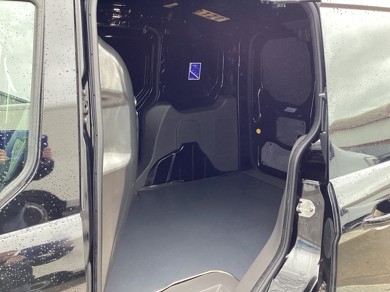 Used Ford Transit Connect 2020 for sale - 76288001: Photo 49