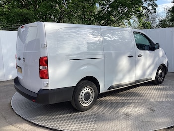 Used Vauxhall Vivaro 2024 for sale - 78421801: Photo