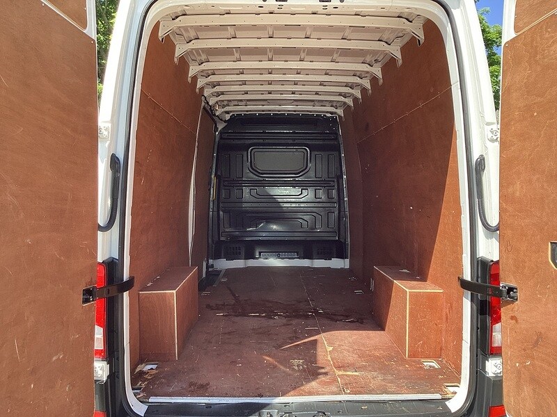 Vehicle 33