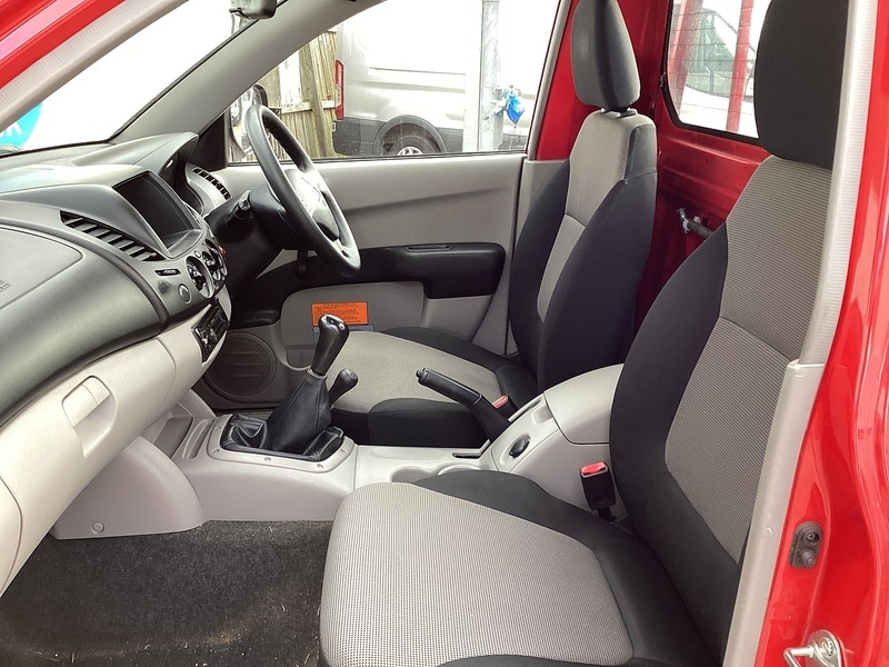 Used Mitsubishi L200 2014 for sale - 76492143: Photo 16