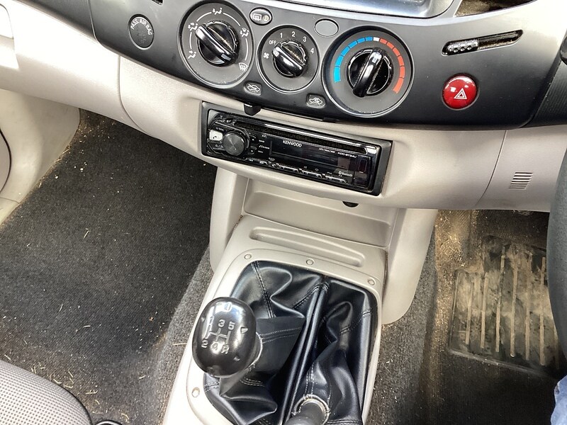 Used Mitsubishi L200 2014 for sale - 76492143: Photo 28