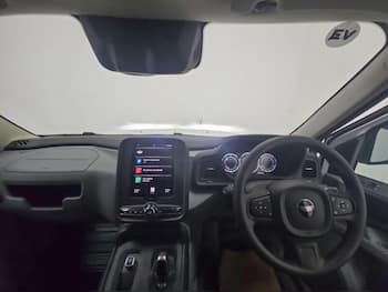 Used LEVC VN5 2022 for sale - 79626775: Photo