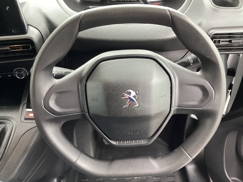 Used Peugeot Partner 2021 for sale - 77447070: Photo 21