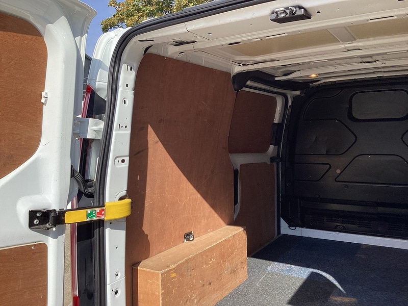 Used Ford Transit Custom 2018 for sale - 75549120: Photo 28