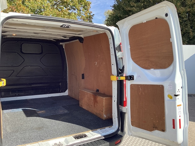 Used Ford Transit Custom 2018 for sale - 75549120: Photo 32