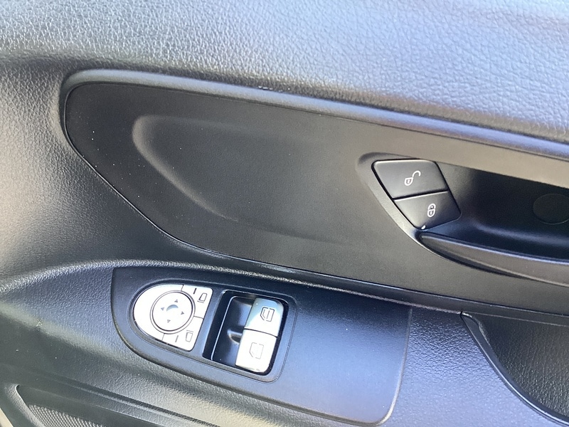 Used Mercedes-Benz Vito 2020 for sale - 76224063: Photo 17