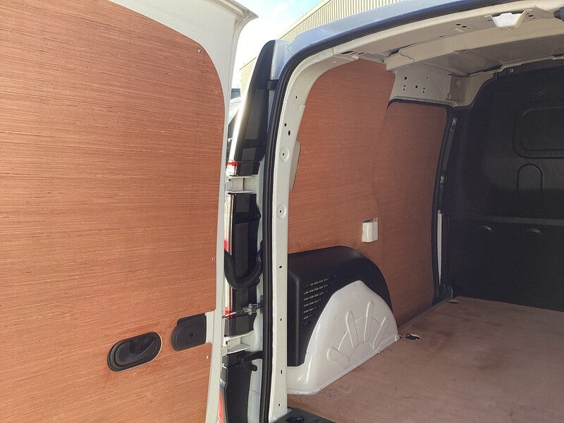 Used Nissan NV250 2020 for sale - 77136947: Photo 29