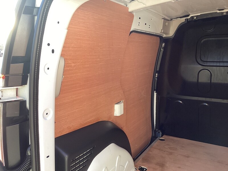 Used Nissan NV250 2020 for sale - 77136947: Photo 31