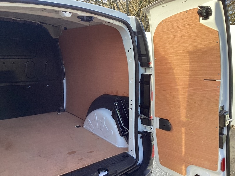 Used Nissan NV250 2020 for sale - 77136947: Photo 35