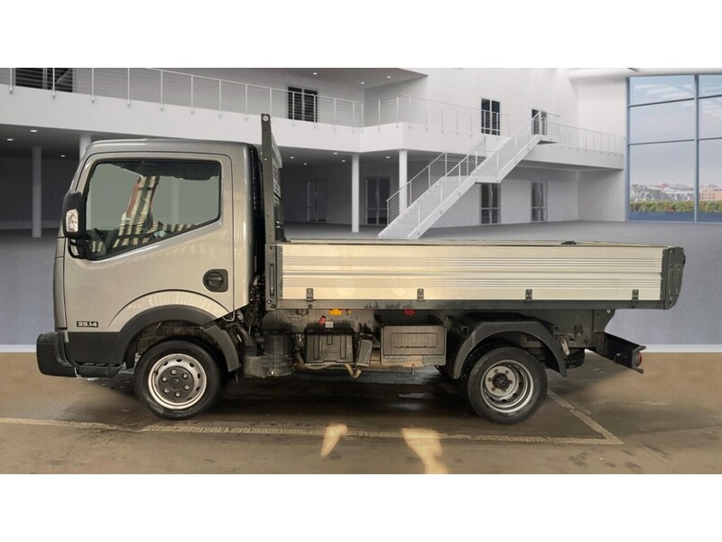 Used Nissan Cabstar 2016 for sale - 76768878: Photo 9