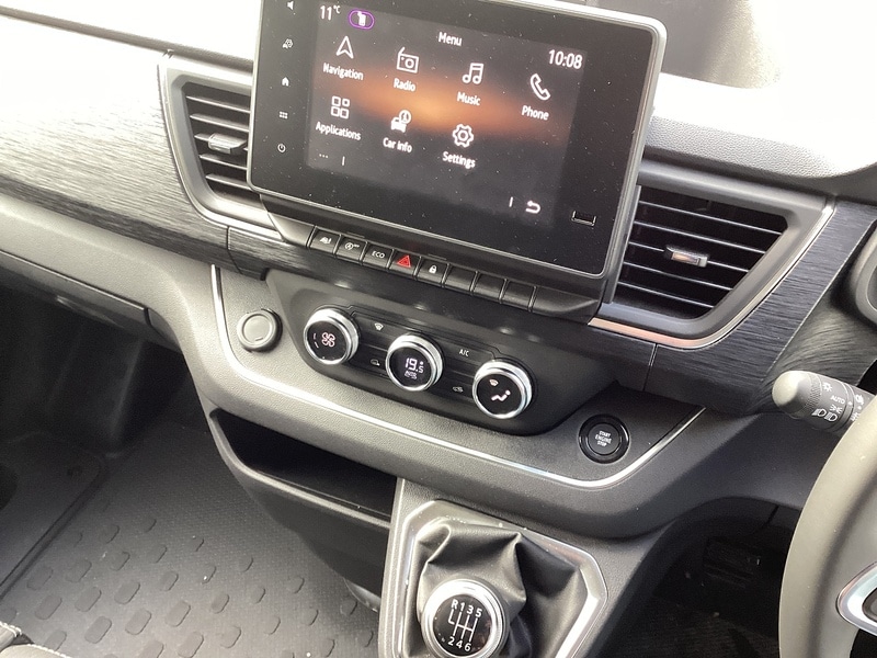 Used Renault Trafic 2025 for sale - 77452630: Photo 31