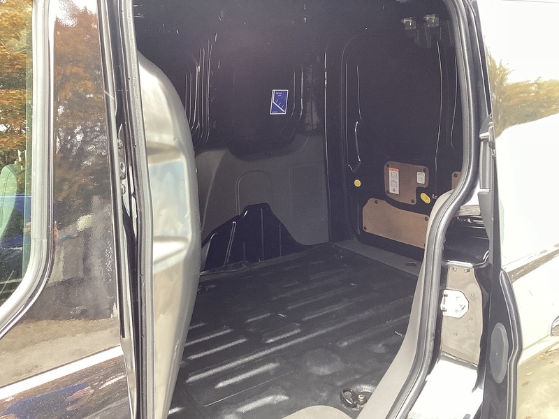 Used Ford Transit Connect 2023 for sale - 76065045: Photo 28