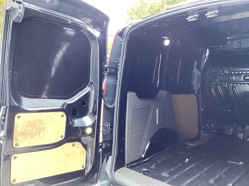 Used Ford Transit Connect 2023 for sale - 76065045: Photo 31