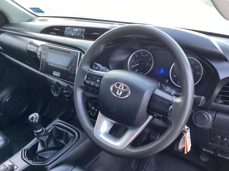 Used Toyota Hilux 2020 for sale - 76768872: Photo 23