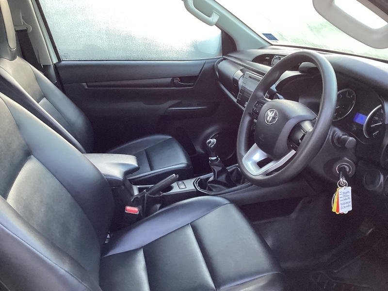 Used Toyota Hilux 2020 for sale - 76768872: Photo 24