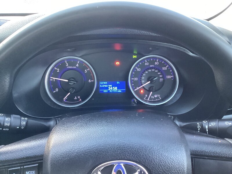 Used Toyota Hilux 2020 for sale - 76768872: Photo 32