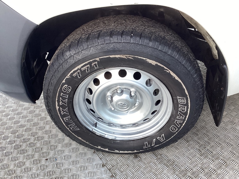 Used Toyota Hilux 2020 for sale - 76768872: Photo 40