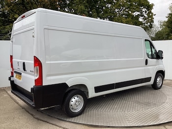 Used Peugeot Boxer 2023 for sale - 75877932: Photo