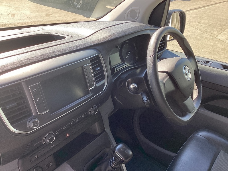 Used Vauxhall Vivaro 2022 for sale - 77677105: Photo 15