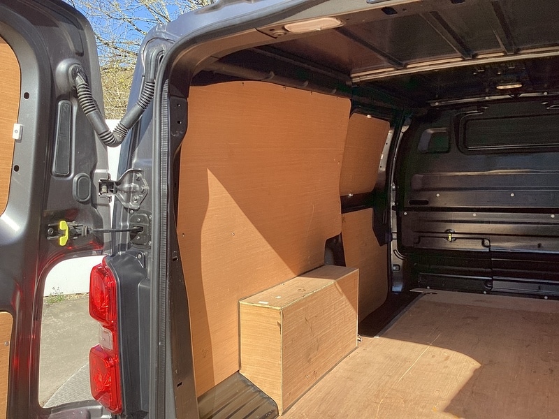 Used Vauxhall Vivaro 2022 for sale - 77677105: Photo 39