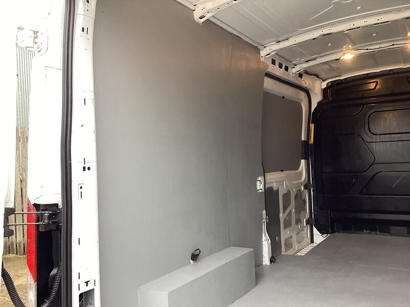 Used Ford Transit 2022 for sale - 76763199: Photo 37