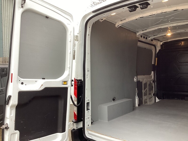 Used Ford Transit 2022 for sale - 76763199: Photo 39