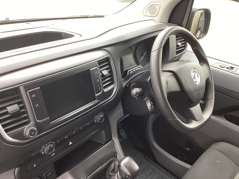 Used Vauxhall Vivaro 2023 for sale - 77543616: Photo 15