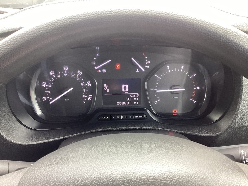 Used Vauxhall Vivaro 2023 for sale - 77543616: Photo 25