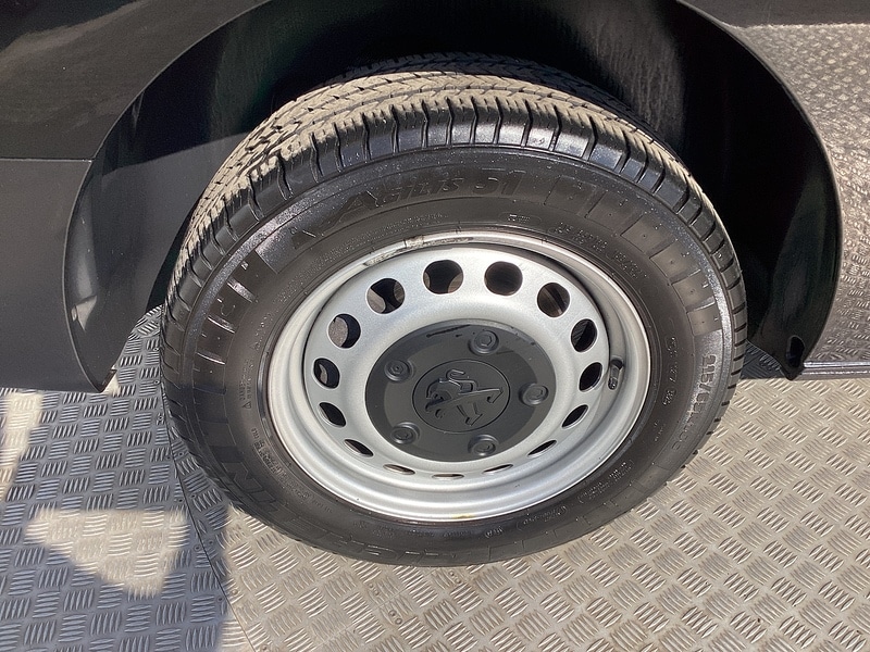 Used Peugeot Expert 2023 for sale - 77640106: Photo 40