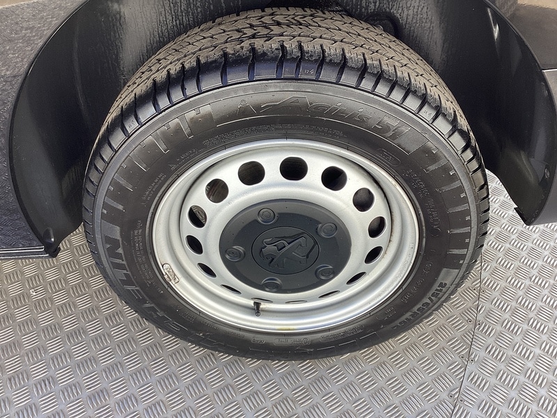 Used Peugeot Expert 2023 for sale - 77640106: Photo 41