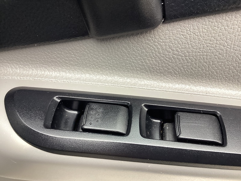 Used Mitsubishi Canter 2023 for sale - 76133015: Photo 18