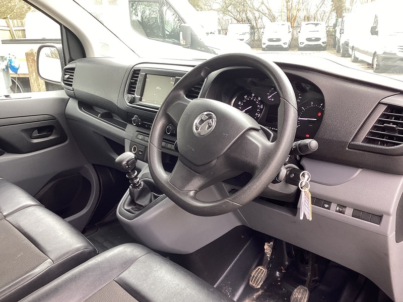 Used Vauxhall Vivaro 2020 for sale - 77452632: Photo 19