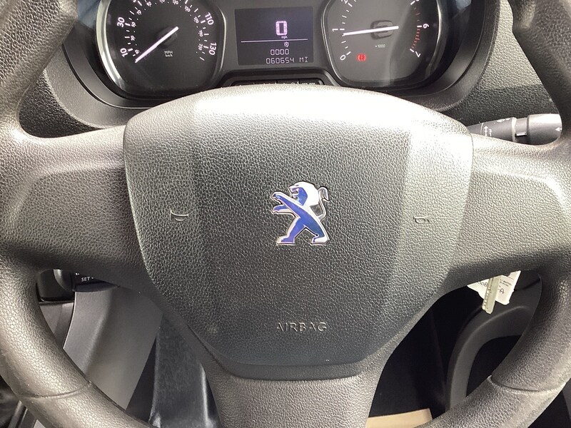 Used Peugeot Expert 2018 for sale - 75919579: Photo 22