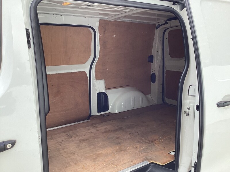 Used Peugeot Expert 2018 for sale - 75919579: Photo 32