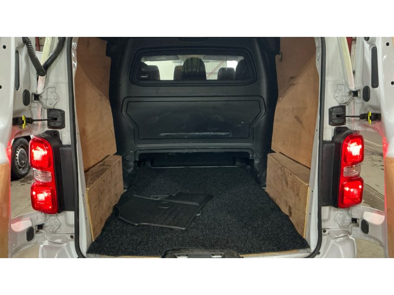 Used Peugeot Expert 2023 for sale - 76643036: Photo 11