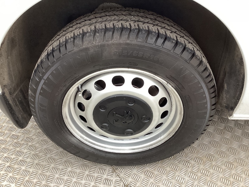 Used Peugeot Expert 2023 for sale - 76643036: Photo 39