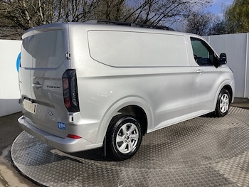 Used Ford Transit Custom 2024 for sale - 78712186: Photo