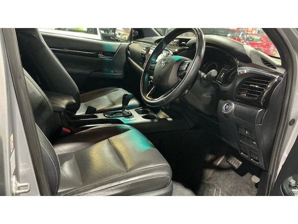 Used Toyota Hilux 2020 for sale - 76253242: Photo 12