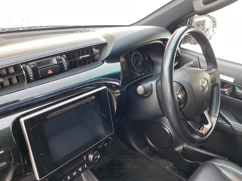 Used Toyota Hilux 2020 for sale - 76253242: Photo 14